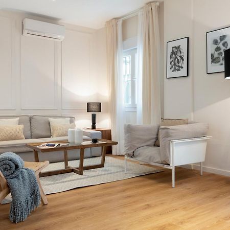 Magno Apartments Tintes Seville Exterior photo