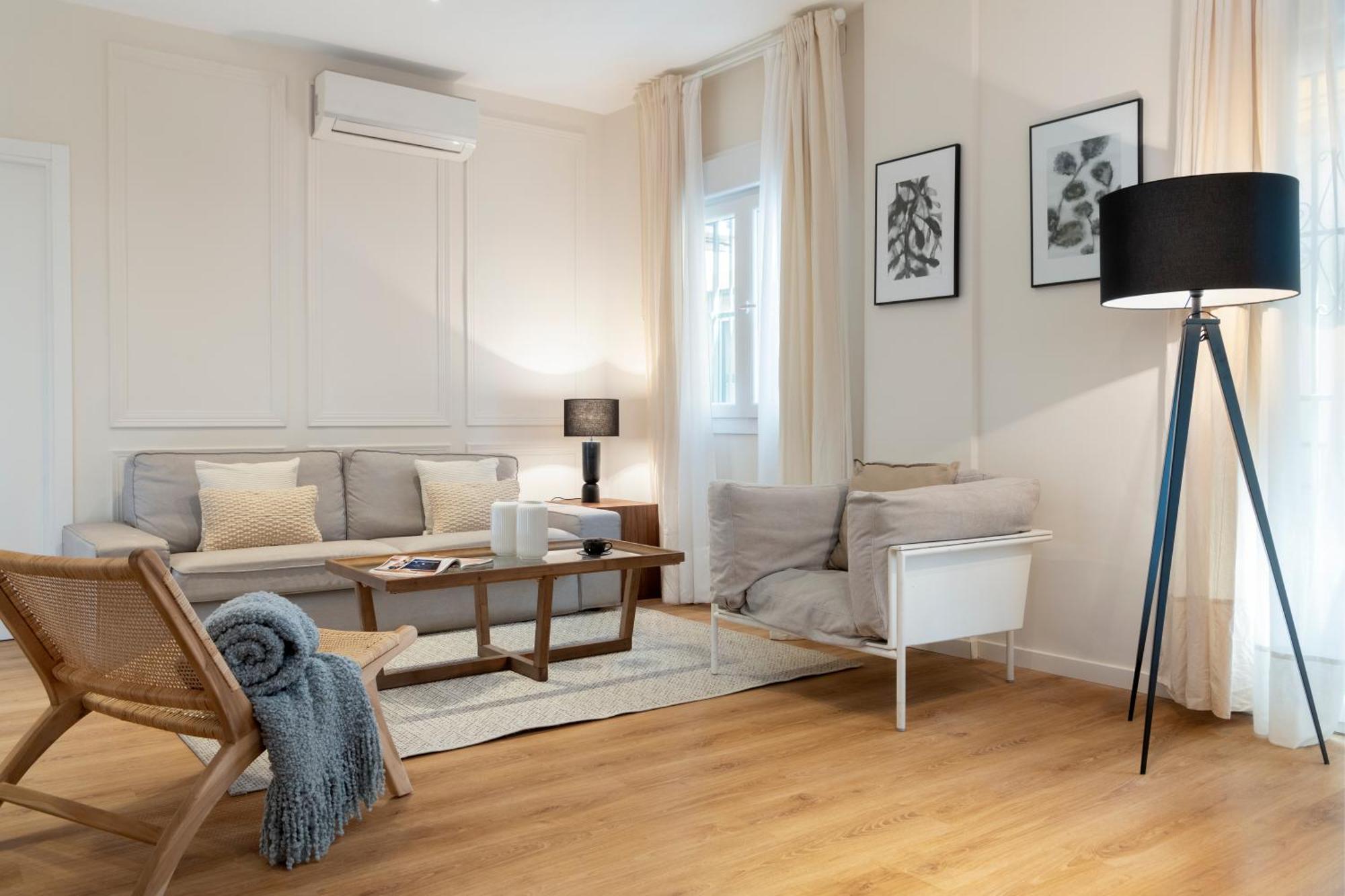 Magno Apartments Tintes Seville Exterior photo